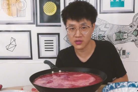 男人吃大瓜,品味生活，畅谈热点