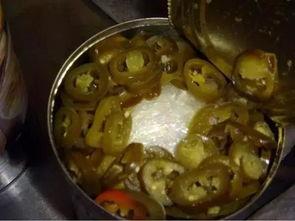 罐头厂有瓜吃,瓜果飘香，共享丰收喜悦