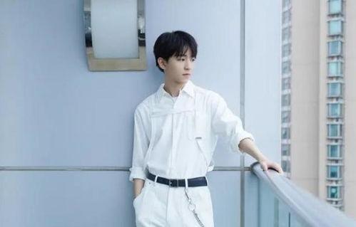 盘点王俊凯吃瓜,娱乐圈的“瓜田”风云再起  第2张